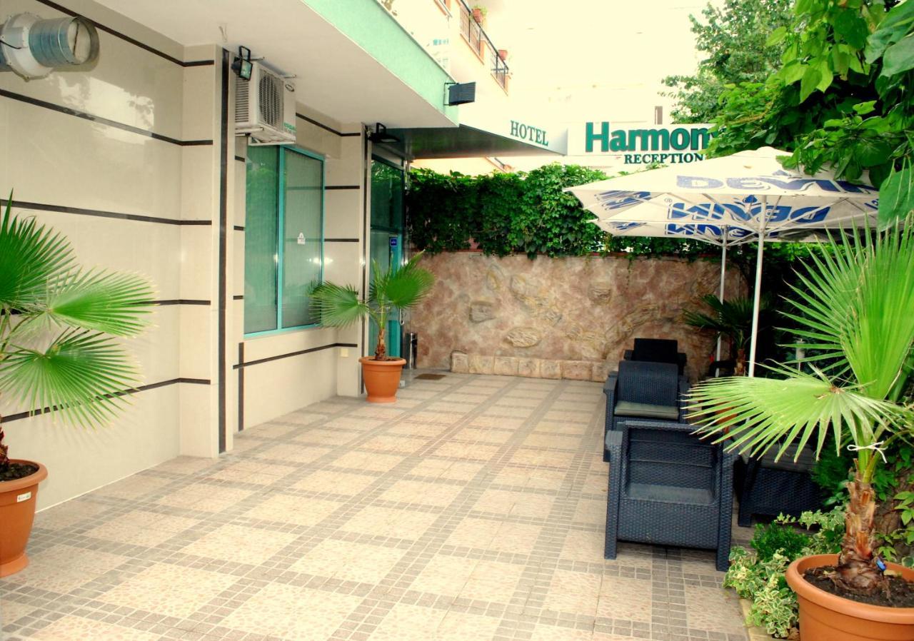 Hotel Harmony ساني بيتش المظهر الخارجي الصورة