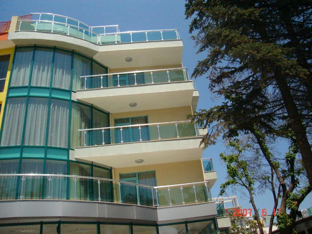 Hotel Harmony ساني بيتش المظهر الخارجي الصورة